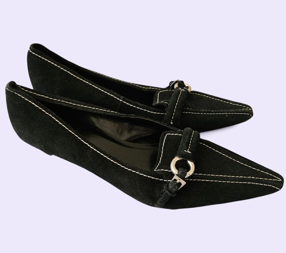 Chadwicks Womens Size 8W Black Suede Pointed kitten heel Buckle Detail